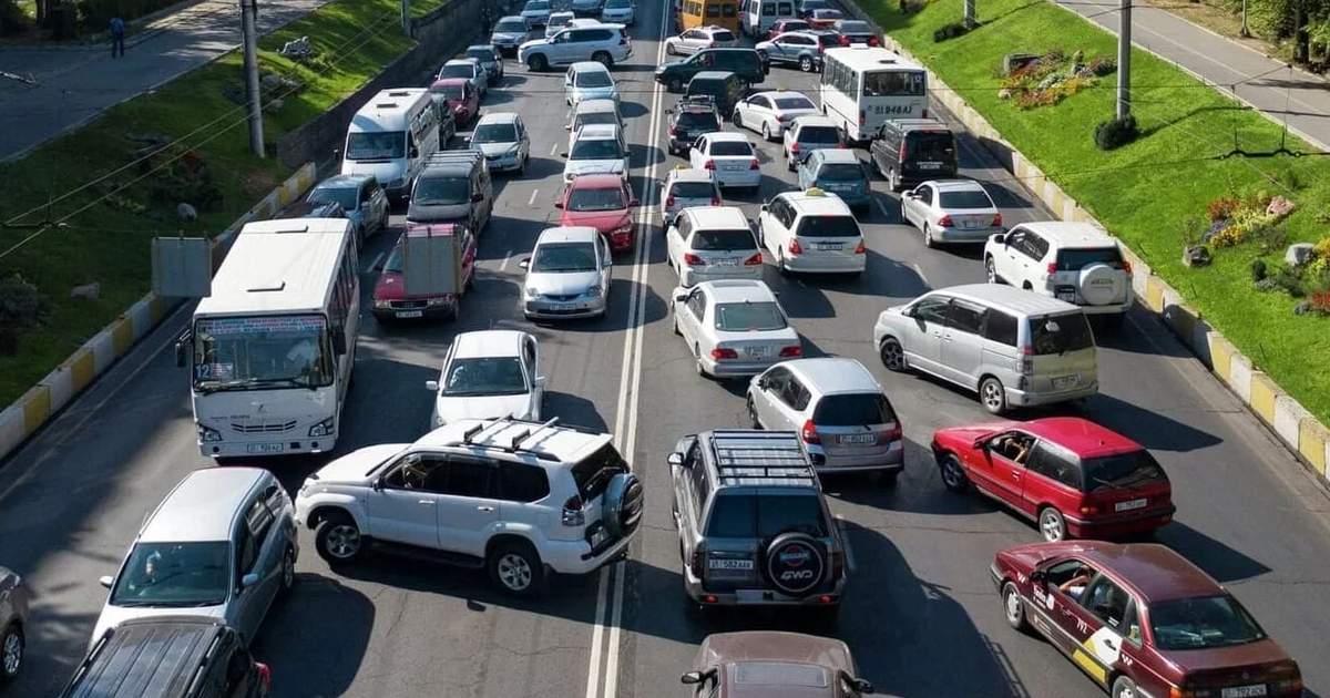Traffic jam in Bishkek: City to have restrictions inevitably — Kabar