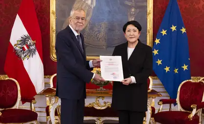 Kyrgyz ambassador presents credentials to federal president of Austria