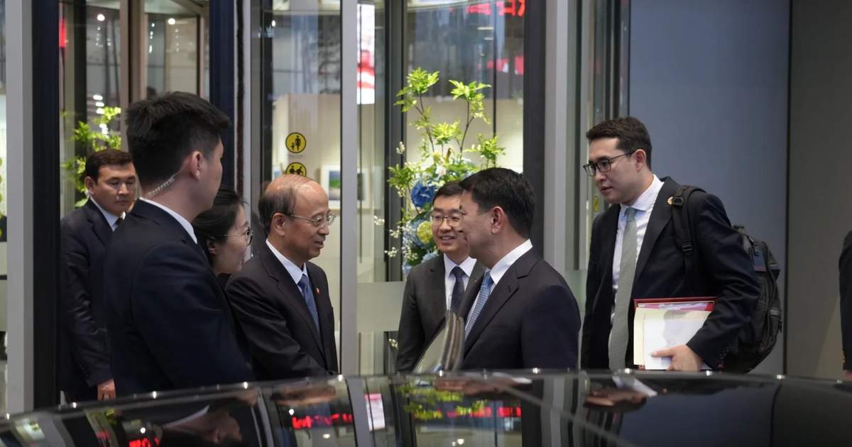 Kyrgyzstan and China discuss construction of oil refinery and oil pipeline