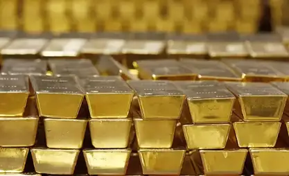 Gold prices hit new record high amid US government shutdown, Fed rate-cut bets