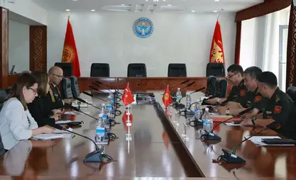 Kyrgyz defense minister and Turkish ambassador discuss military cooperation