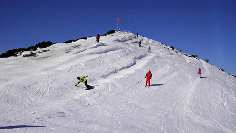 52041680042272_8MTDmnT.max-2560x1440.format-webp.jpegquality-90.webp