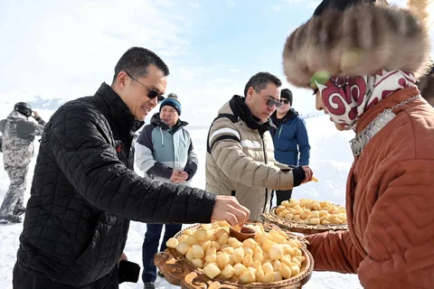 52065342778042_BcdUD2M.max-2560x1440.format-webp.jpegquality-90.webp