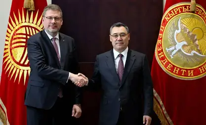 Sadyr Zhaparov, Eduards Stiprais discuss construction of Kambarata-1 HPP