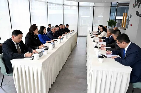 53079330225292_AnHuwae.max-2560x1440.format-webp.jpegquality-90.webp