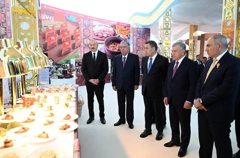 53503786467172_AtNOUGp.max-2560x1440.format-webp.jpegquality-90.webp
