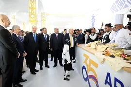 53503786467172_JwyVonn.max-2560x1440.format-webp.jpegquality-90.webp