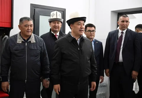 53595276571984_D2XrZL7.max-2560x1440.format-webp.jpegquality-90.webp