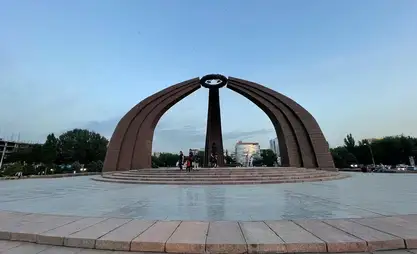 Kyrgyzstan receives 86,000 tourists from Tajikistan in 2025