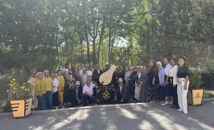 Kyrgyzstan celebrates Komuz Day
