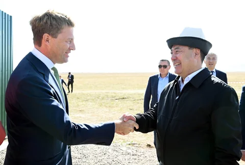 556067898_1351.max-2560x1440.format-webp.jpegquality-90.webp