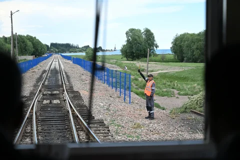 5_rcfjJMv.max-2560x1440.format-webp.jpegquality-90.webp