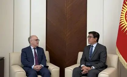 Edil Baisalov discusses wide range of issues with ambassador of France