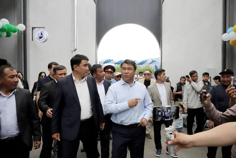 697409954_1318.max-2560x1440.format-webp.jpegquality-90.webp