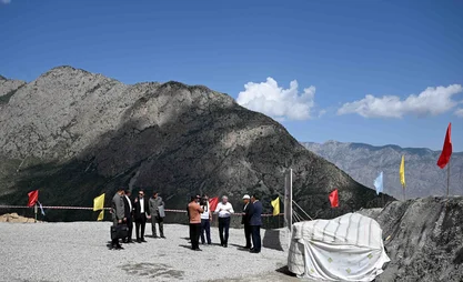 Kyrgyz Cabinet head inspects construction of Ohna small HPP