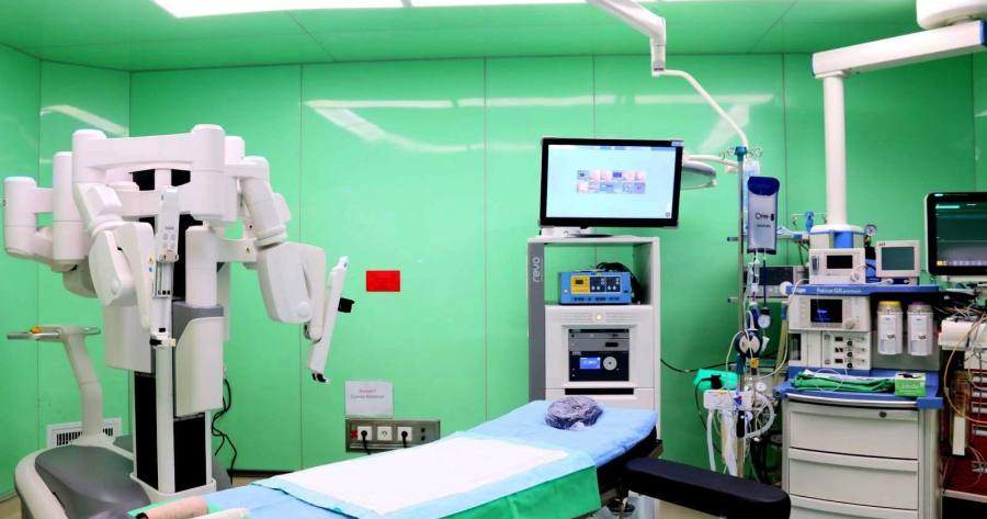 First central hospital of Mongolia introduces robotic surgery