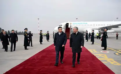 Kazakh PM arrives in Kyrgyzstan on official visit
