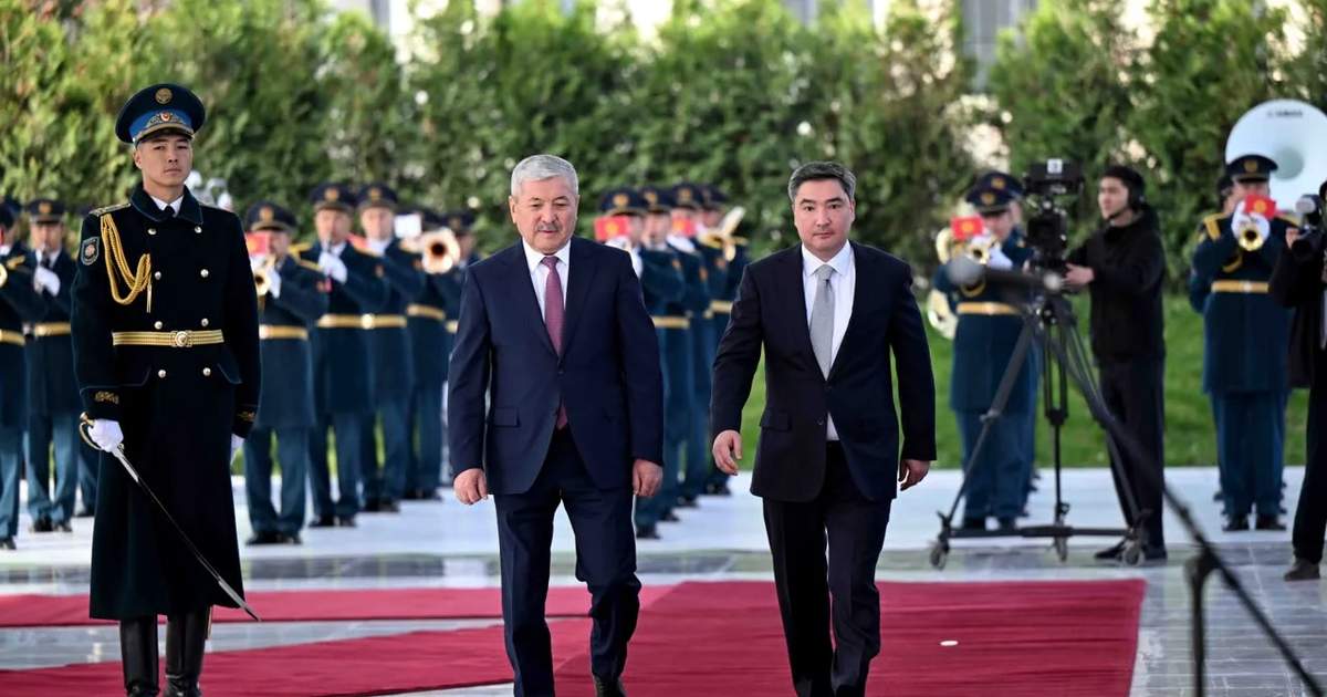 Government heads of Kyrgyzstan and Kazakhstan meet in Bishkek