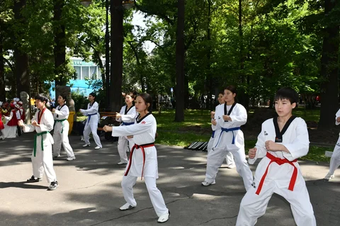 711474739_1446.max-2560x1440.format-webp.jpegquality-90.webp