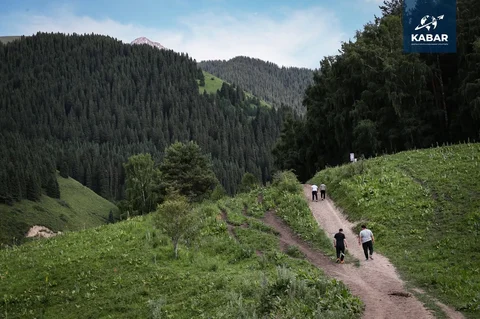 734807928_3892.max-2560x1440.format-webp.jpegquality-90.webp