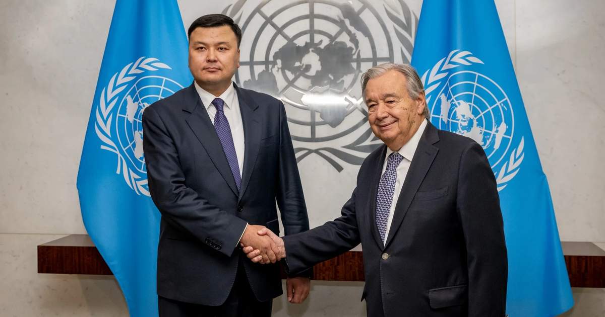 Ayaz Baetov presents credentials to UN Secretary-General António Guterres