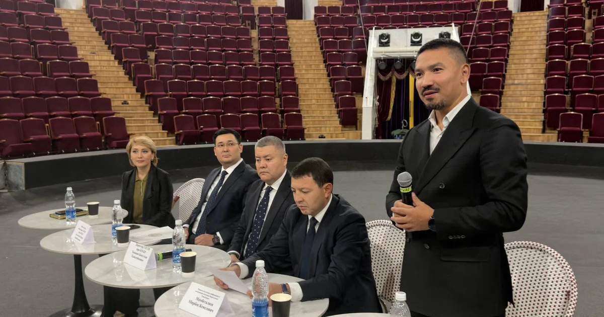 New director introduced to Kyrgyz state circus staff