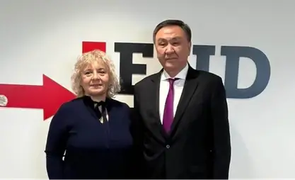 OTS Secretary General met with Executive Director of Stop TB Partnership in Geneva