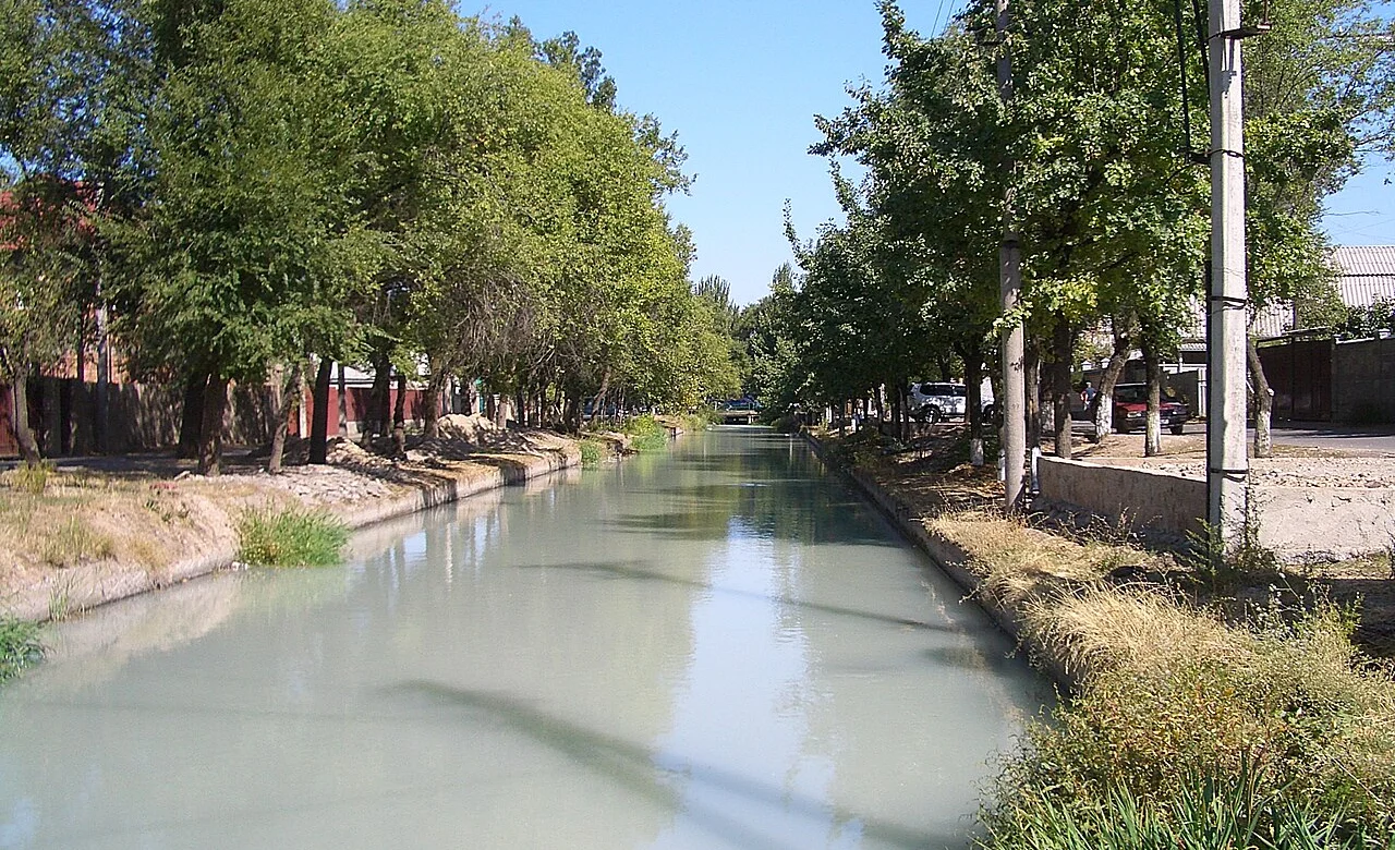 Bishkek-Eastern-Great-Chuy-Canal.jpg