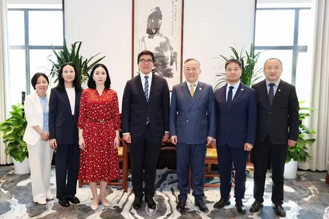 IMG-20250507-W_gxezGCP.max-2560x1440.format-webp.jpegquality-90.webp