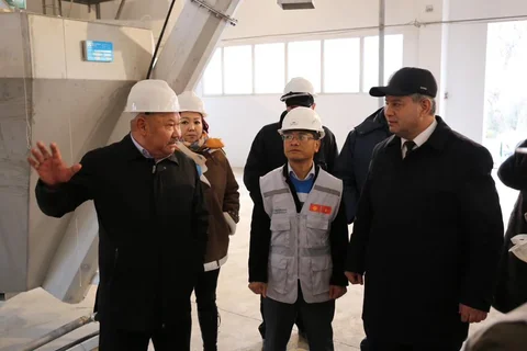 IMG-20251217-W_zuuKKem.max-2560x1440.format-webp.jpegquality-90.webp