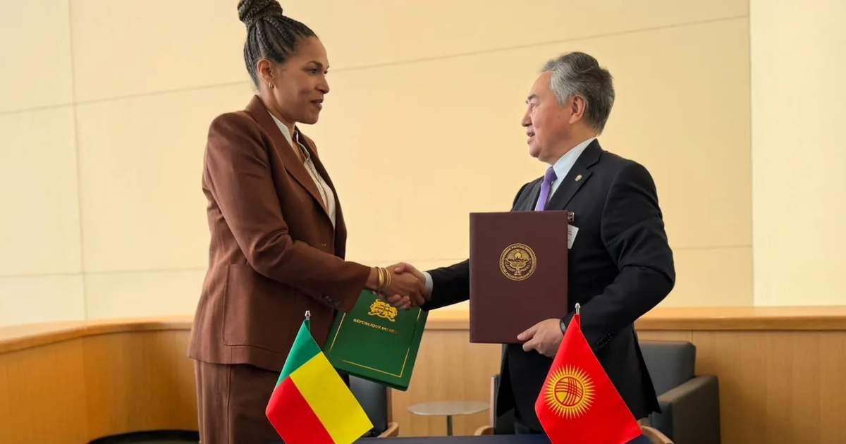 Kyrgyzstan, Benin sign agreements on political consultations and visa-free travel