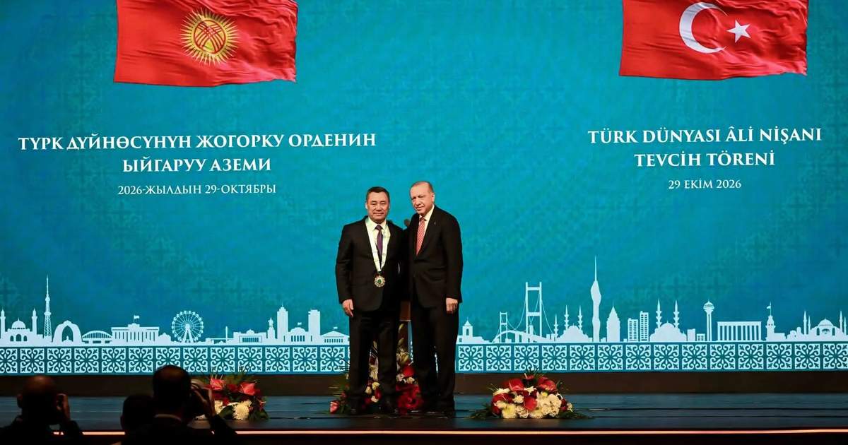 President Zhaparov awarded supreme order of Turkic World