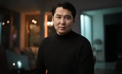 Kyrgyz pop singer Atabekov holds title of People's Artist