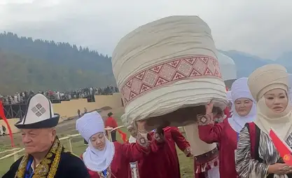 Kyrgyz national headdress Elechek procession organized in Kyrchyn Gorge