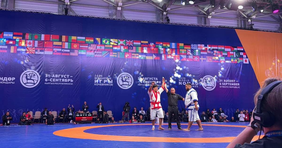 Kyrgyz athlete wins gold in Kazakh wrestling