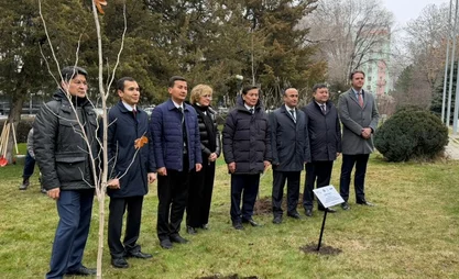 Peace Alley laid in Bishkek for disarmament and non-proliferation education day