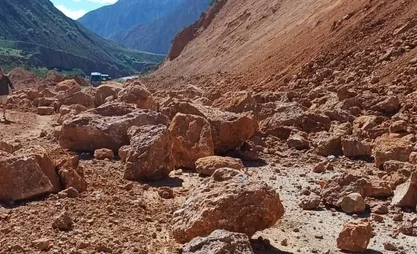 North-South Highway temporarily closed, due to rock mass avalanche
