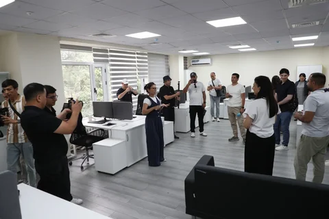 WhatsApp_Image_emXBnH4.max-2560x1440.format-webp.jpegquality-90.webp