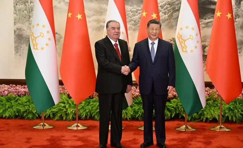 Xi+Rahmon.jpg