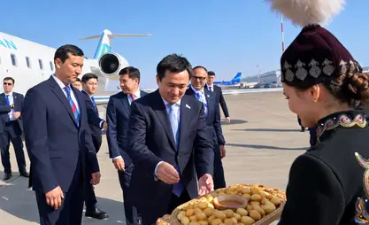 Chairman of the Kurultai of Kazakhstan arrives in Kyrgyzstan