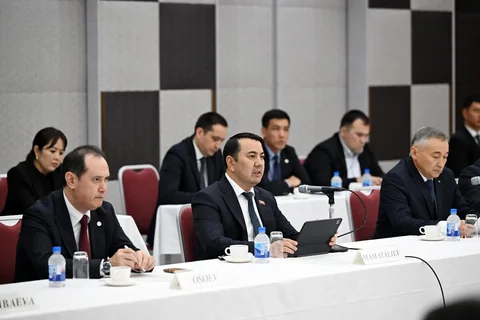 image13_FGepZb.max-2560x1440.format-webp.jpegquality-90.webp