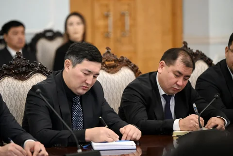 image7_y66vzCl.max-2560x1440.format-webp.jpegquality-90.webp