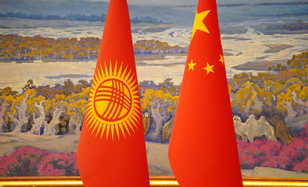 kyrg-china flags.webp
