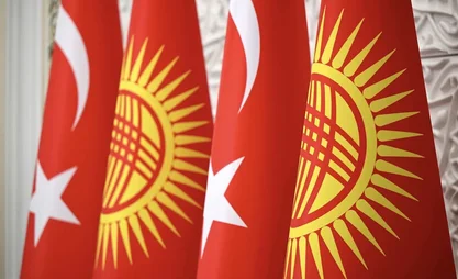 kyrgyz-turkish flags.webp