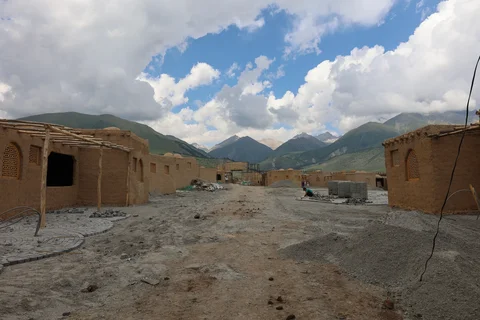 mm_SyJJNEB.max-2560x1440.format-webp.jpegquality-90.webp