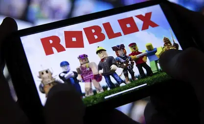 Kyrgyz MP calls for restrictions on Roblox and Minecraft games in Kyrgyzstan