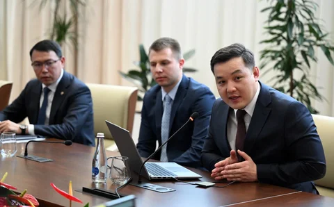 photo_52582019_OWzxYsO.max-2560x1440.format-webp.jpegquality-90.webp