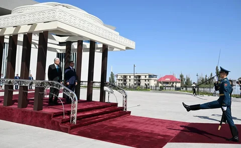 photo_52782454_vJO5HJo.max-2560x1440.format-webp.jpegquality-90.webp