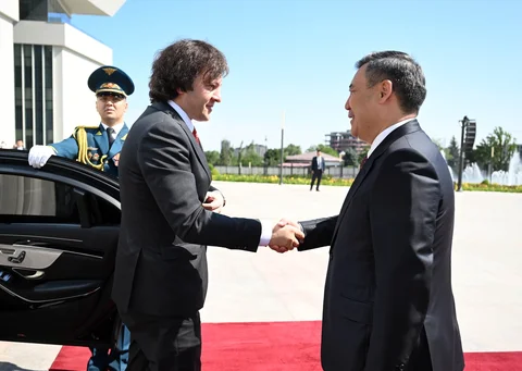 photo_52875665_A6KwbbK.max-2560x1440.format-webp.jpegquality-90.webp