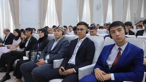 photo_53211459_prH6AXb.max-2560x1440.format-webp.jpegquality-90.webp